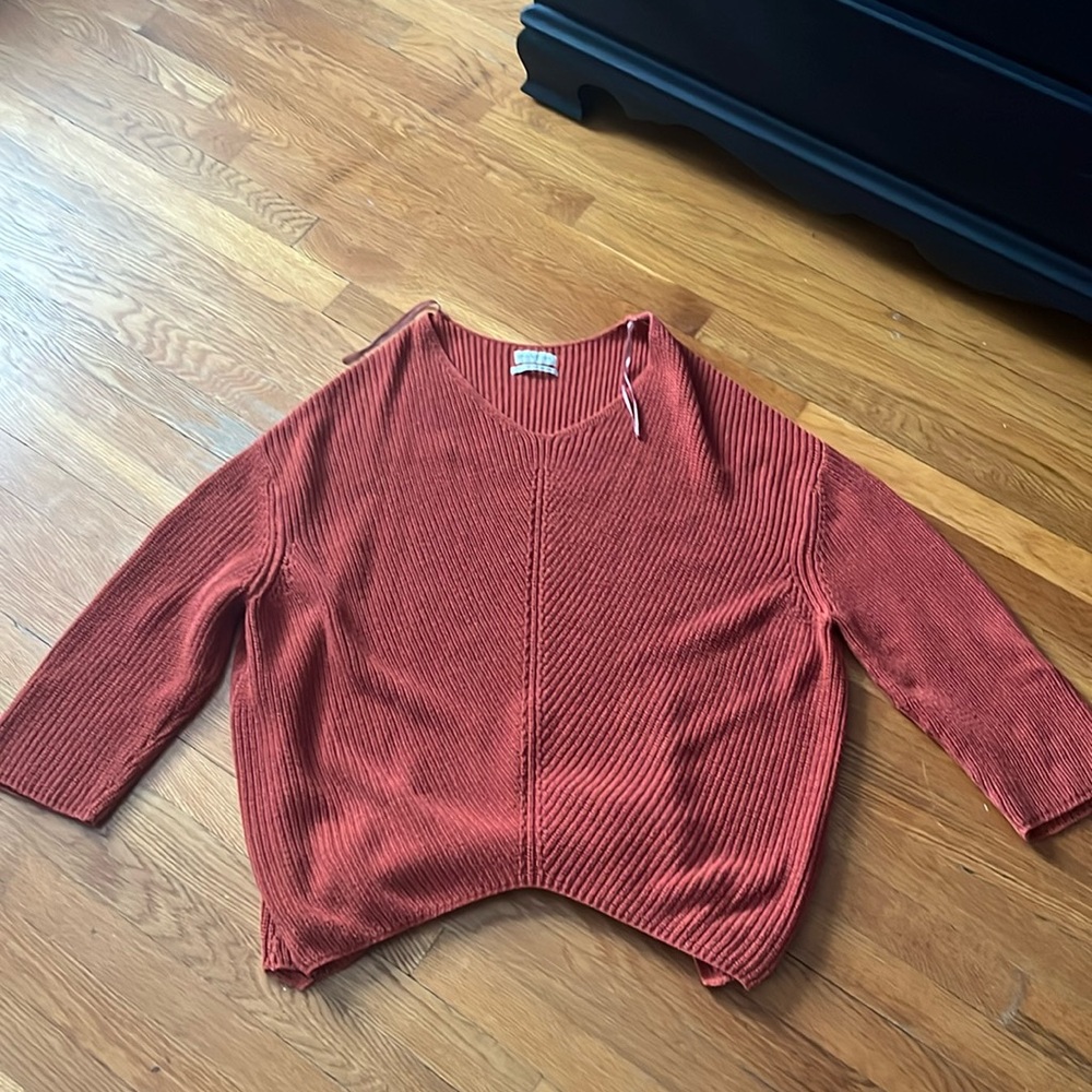 Cute stylish Urban Outfitters sweater